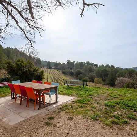 Semesterbostad La Clavelle
