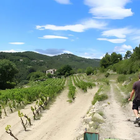 Сasa de vacaciones La Clavelle