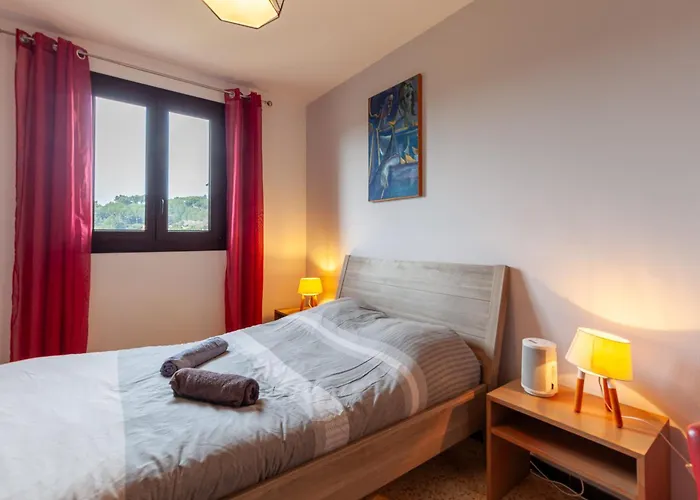 La Clavelle * ساناري سور مير