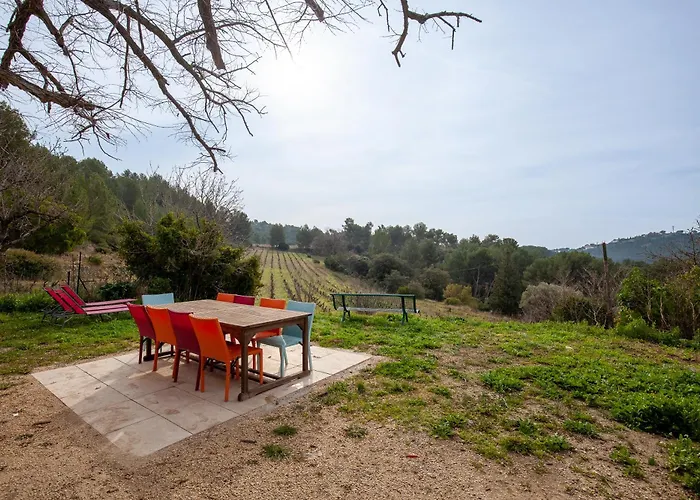 La Clavelle بيت للعطل