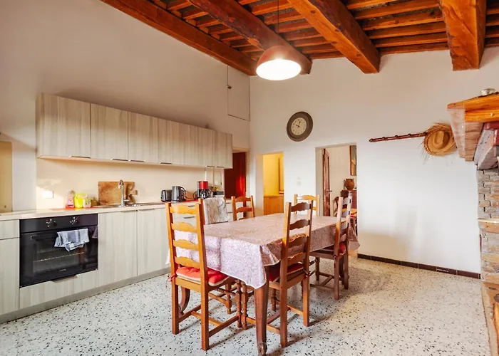 La Clavelle بيت للعطل